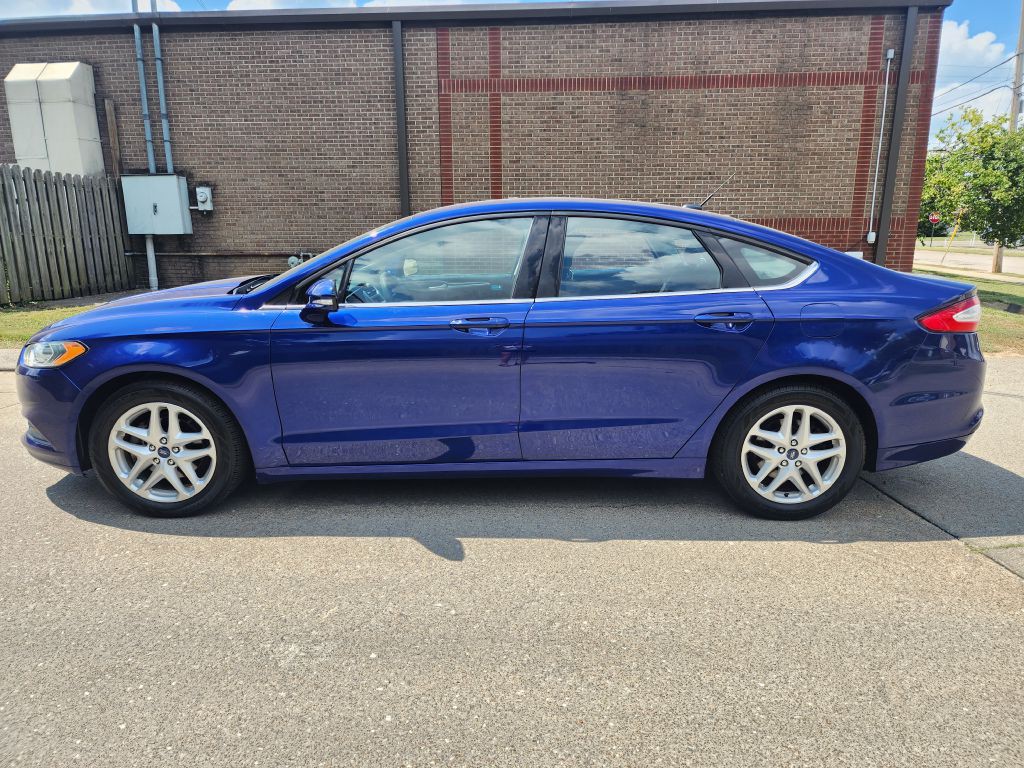 2014 Ford Fusion Image 2