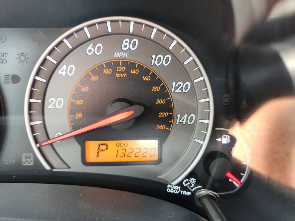 2010 Toyota Corolla Image 17