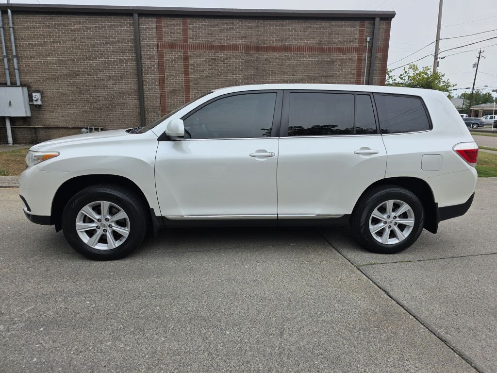 2012 Toyota Highlander Image 2