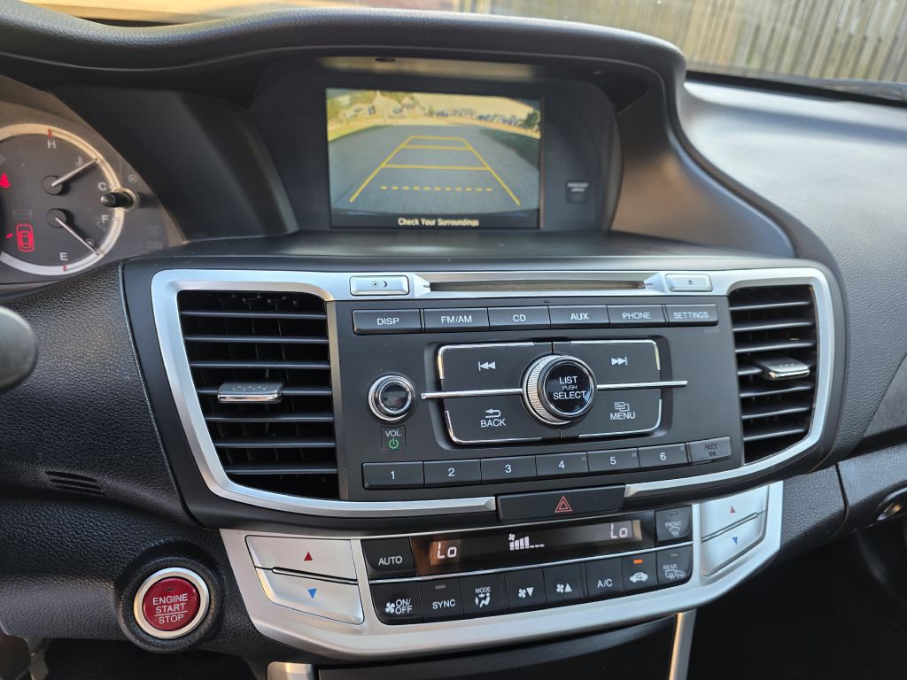 2015 Honda Accord Image 14