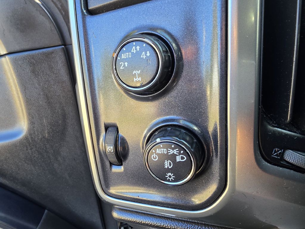 2016 Chevrolet Silverado 1500 Image 18