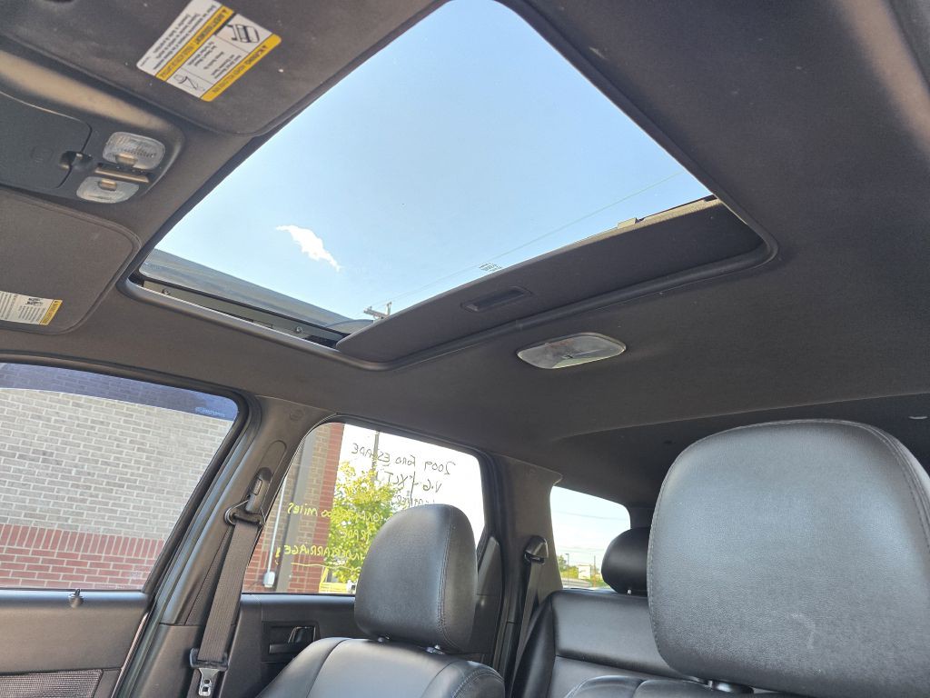 2009 Ford Escape Image 14