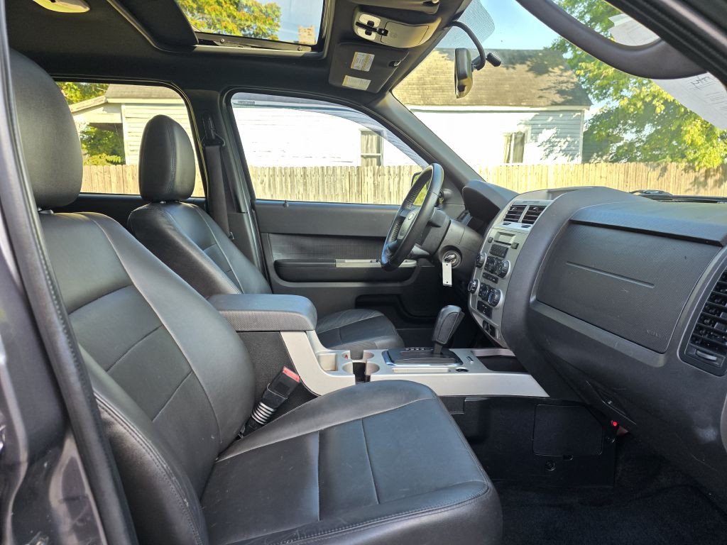 2009 Ford Escape Image 17