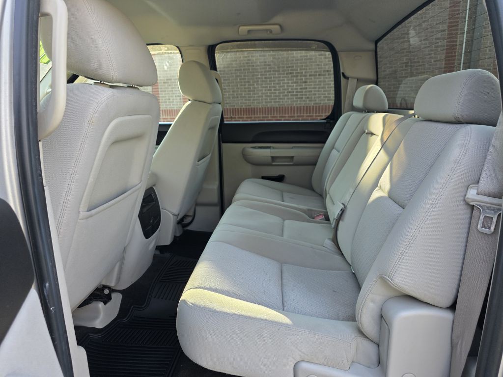 2010 Chevrolet Silverado 1500 Image 17