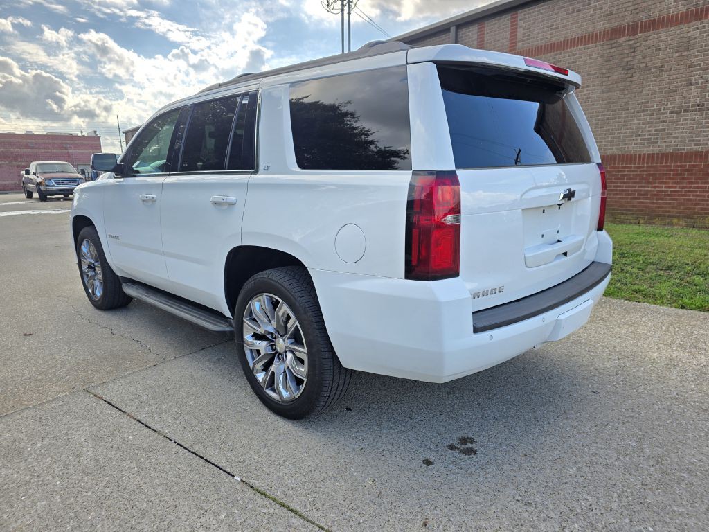 2017 Chevrolet Tahoe Image 3