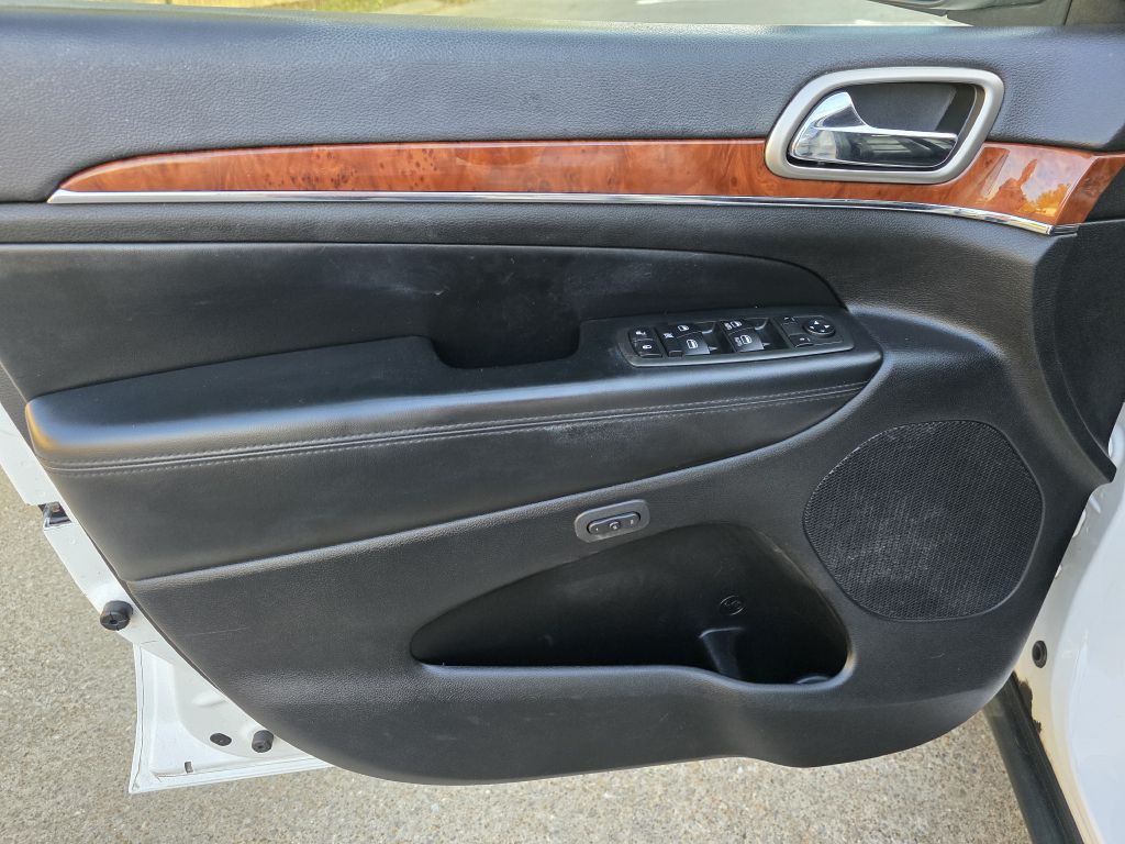 2013 Jeep Grand Cherokee Image 14