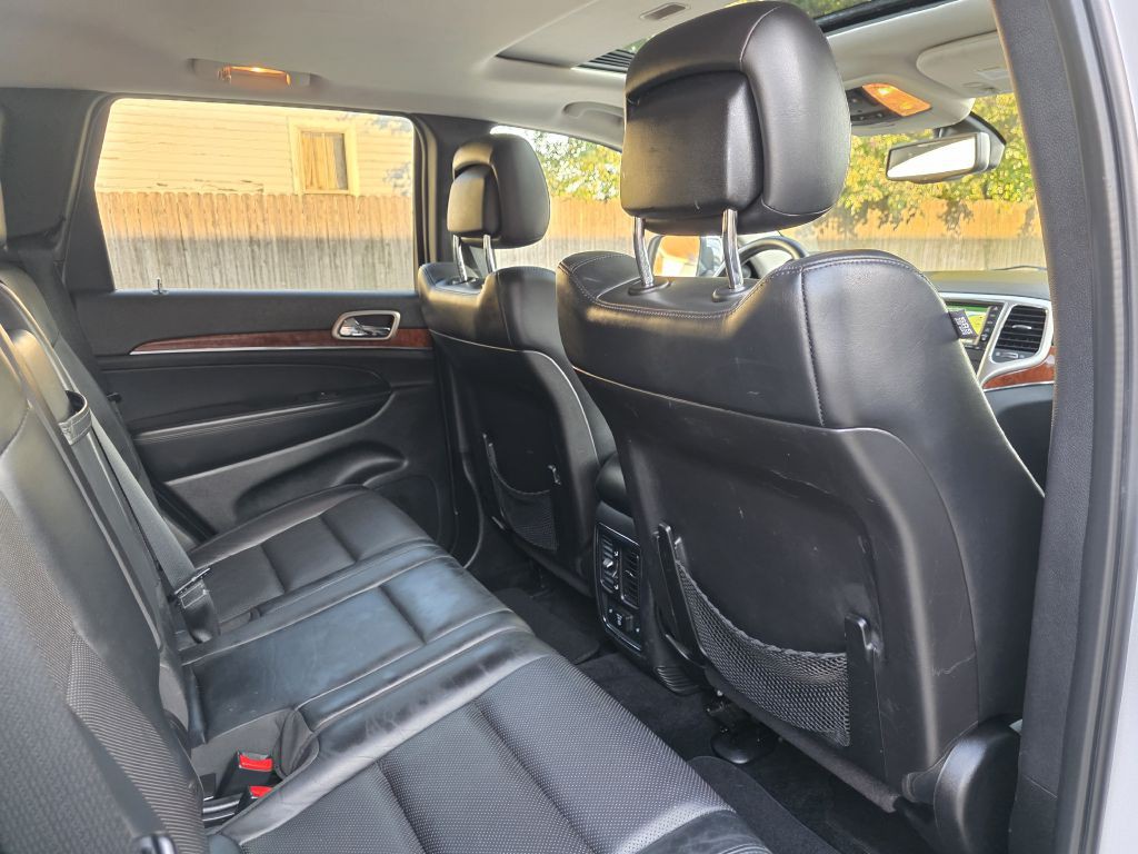 2013 Jeep Grand Cherokee Image 18