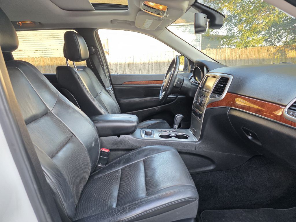 2013 Jeep Grand Cherokee Image 19