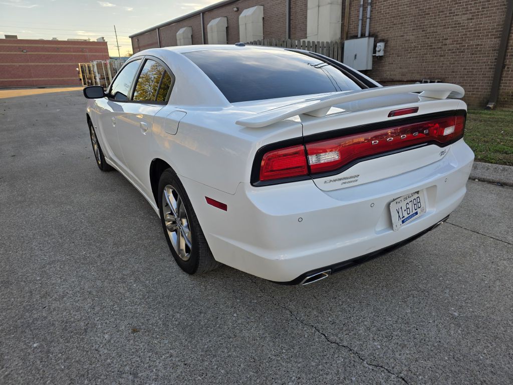 2013 Dodge Charger Image 8