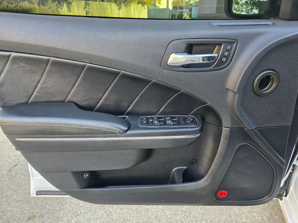 2013 Dodge Charger Image 10