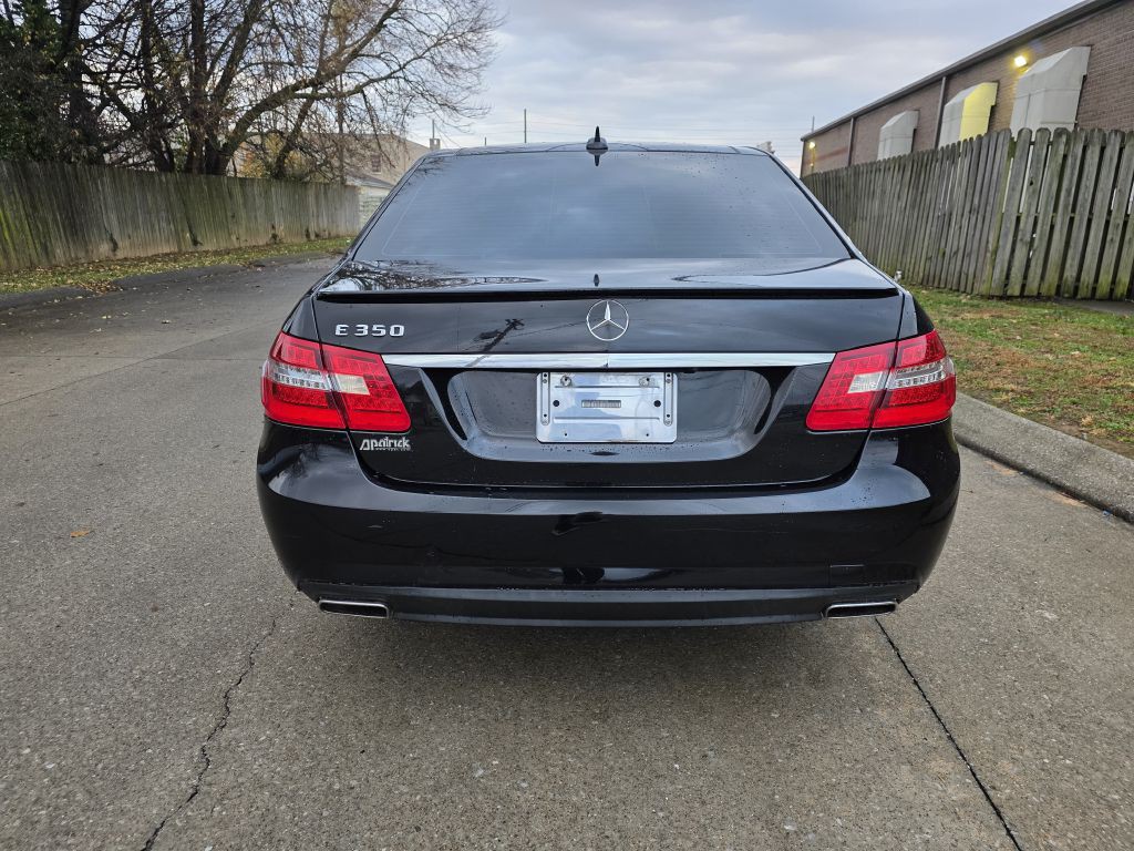 2011 Mercedes-Benz E-Class Image 5