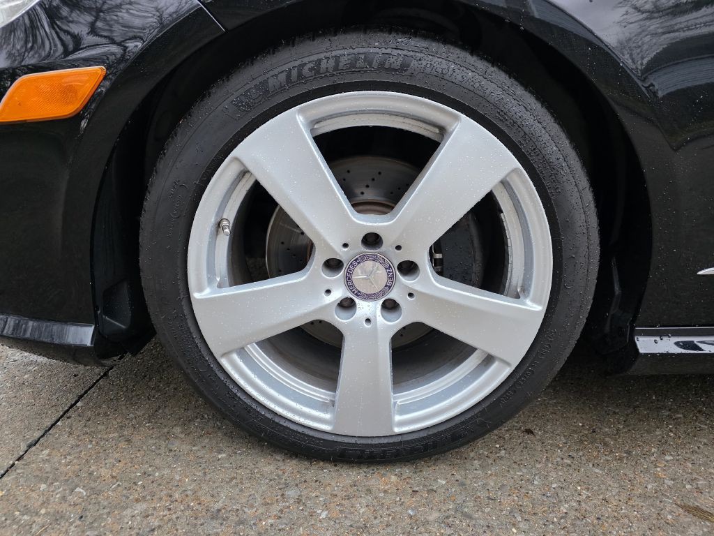 2011 Mercedes-Benz E-Class Image 9