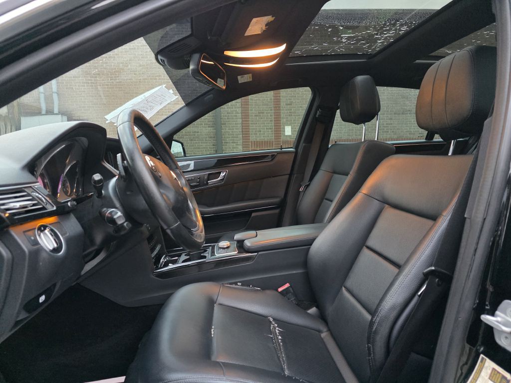 2011 Mercedes-Benz E-Class Image 11