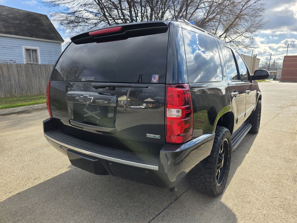 2011 Chevrolet Tahoe Image 5
