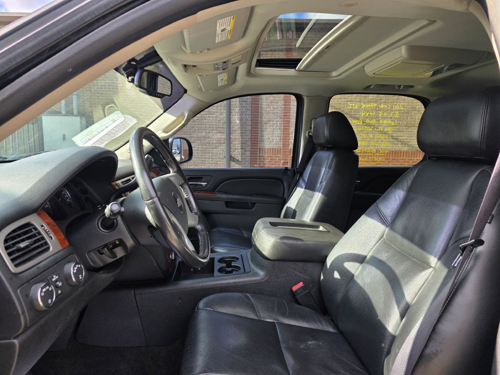 2011 Chevrolet Tahoe Image 10