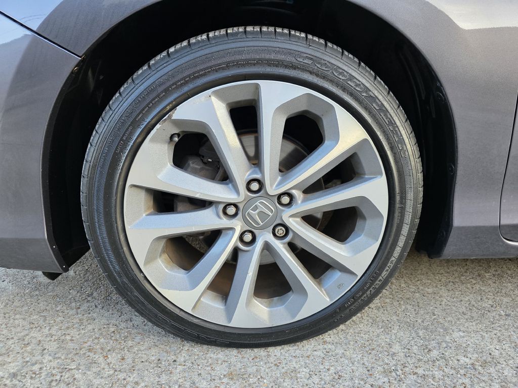 2014 Honda Accord Image 9