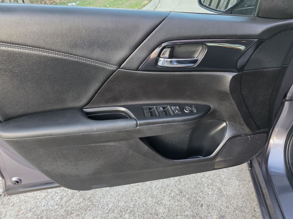 2014 Honda Accord Image 12