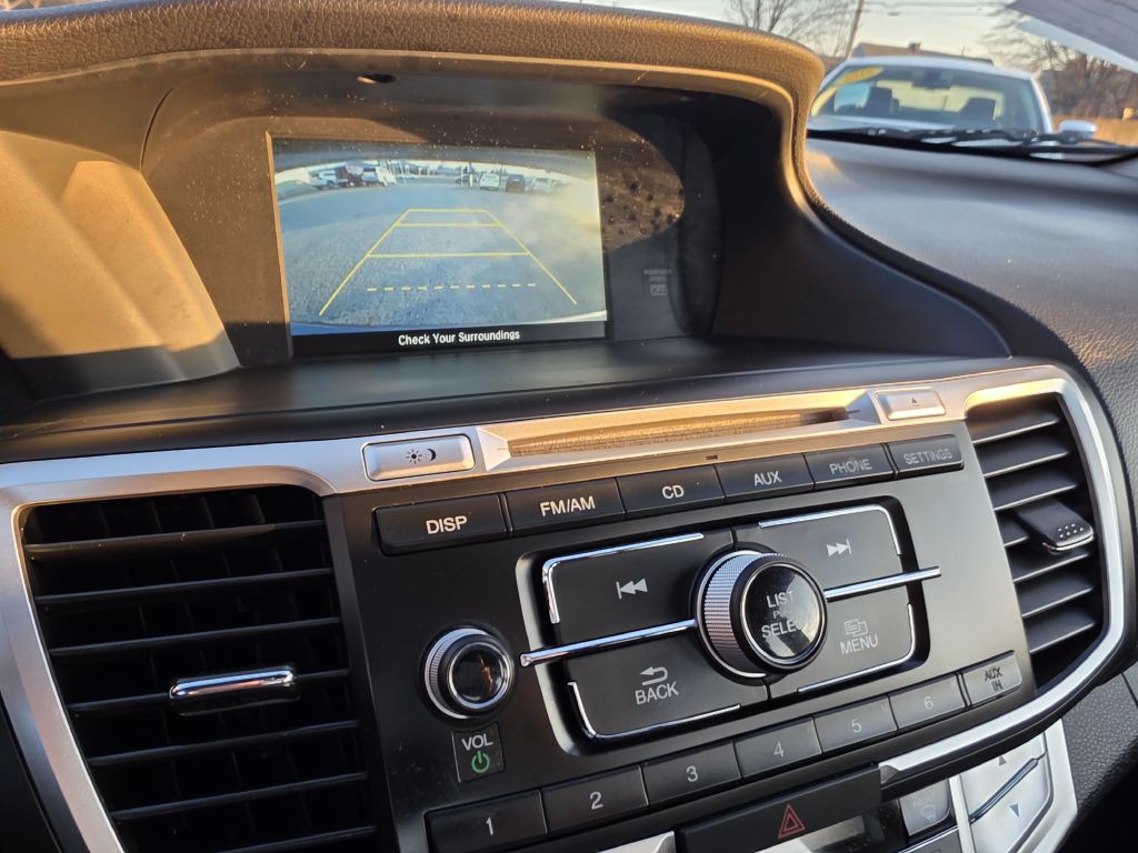 2014 Honda Accord Image 16