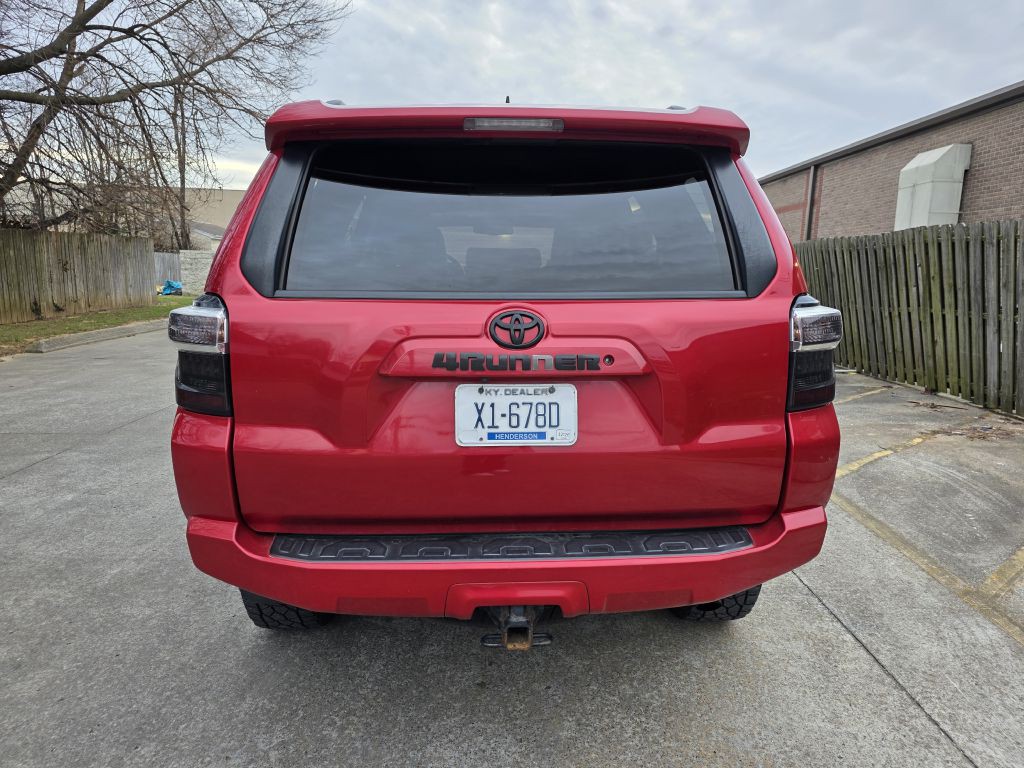 2019 Toyota 4Runner Image 4