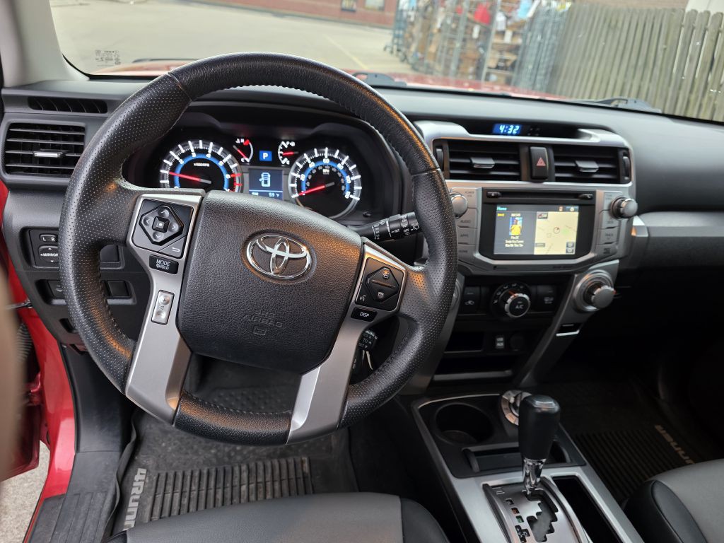 2019 Toyota 4Runner Image 14