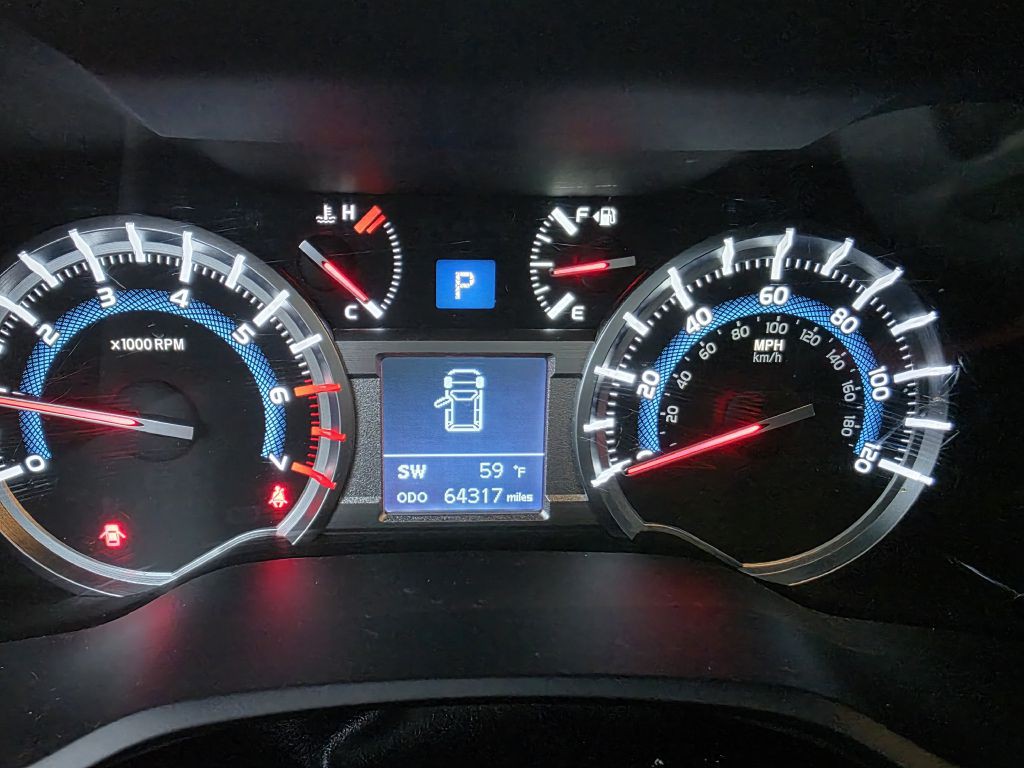 2019 Toyota 4Runner Image 15