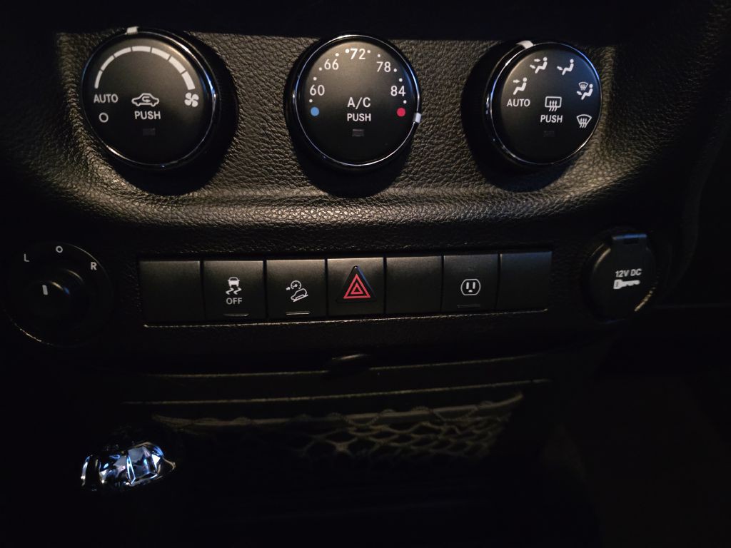 2018 Jeep Wrangler Unlimited Image 21