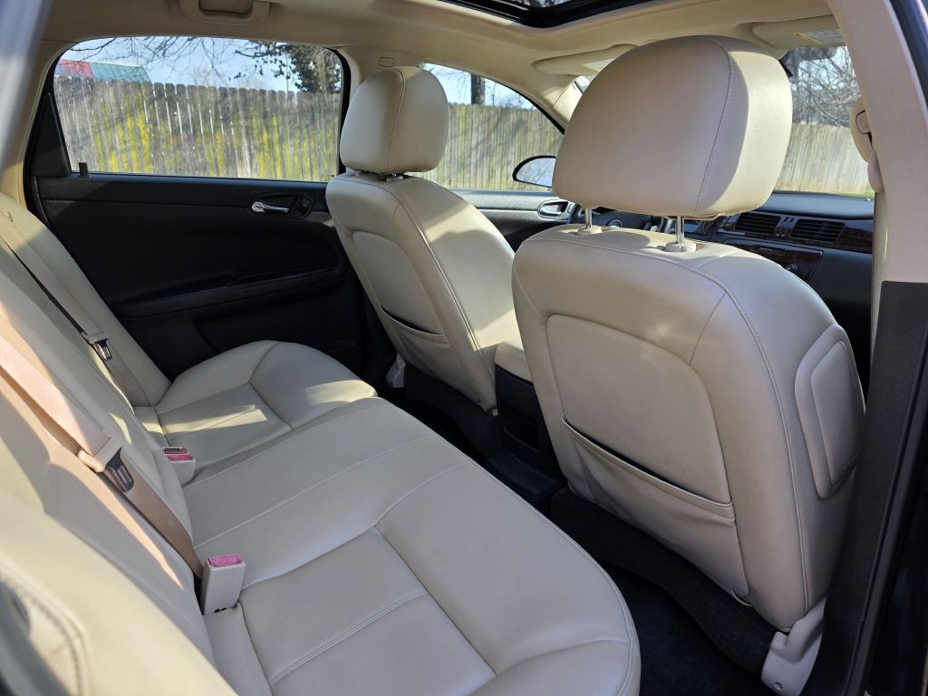 2012 Chevrolet Impala Image 8