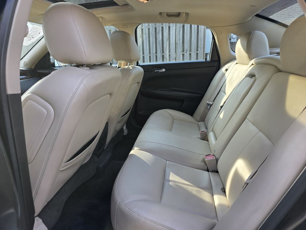 2012 Chevrolet Impala Image 11