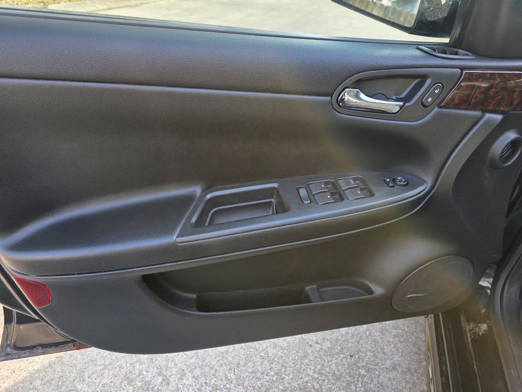 2012 Chevrolet Impala Image 14