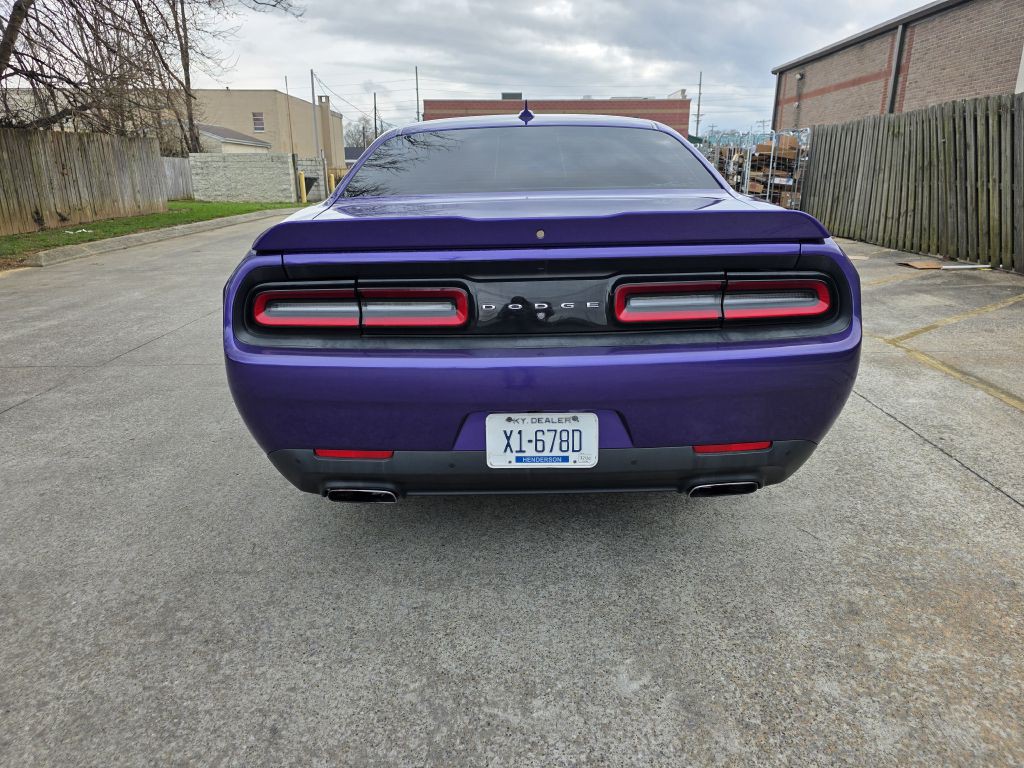 2016 Dodge Challenger Image 5