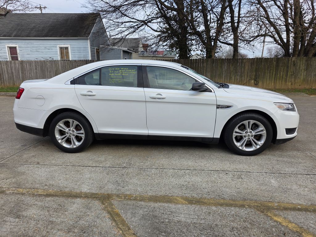 2015 Ford Taurus Image 6