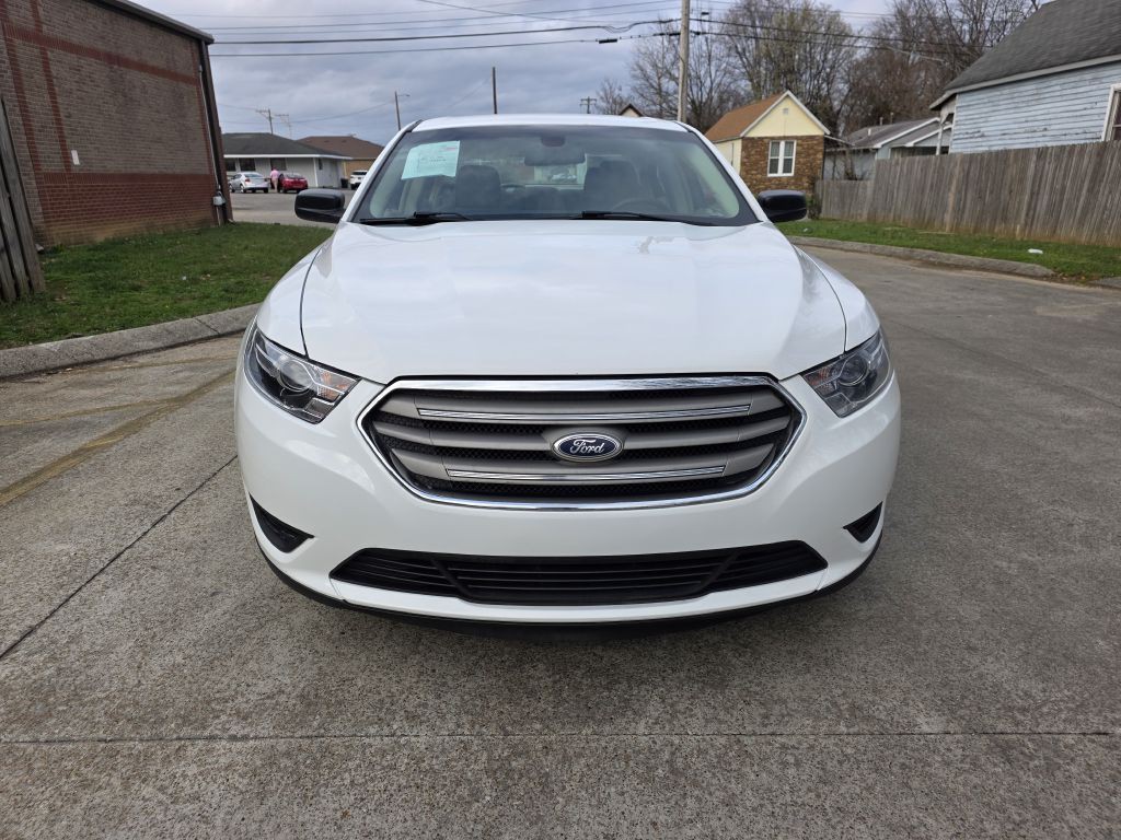 2015 Ford Taurus Image 8