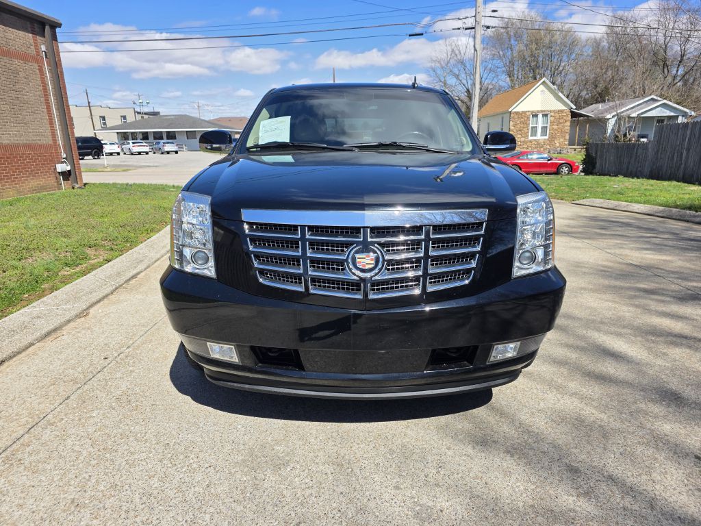 2013 Cadillac Escalade Image 8