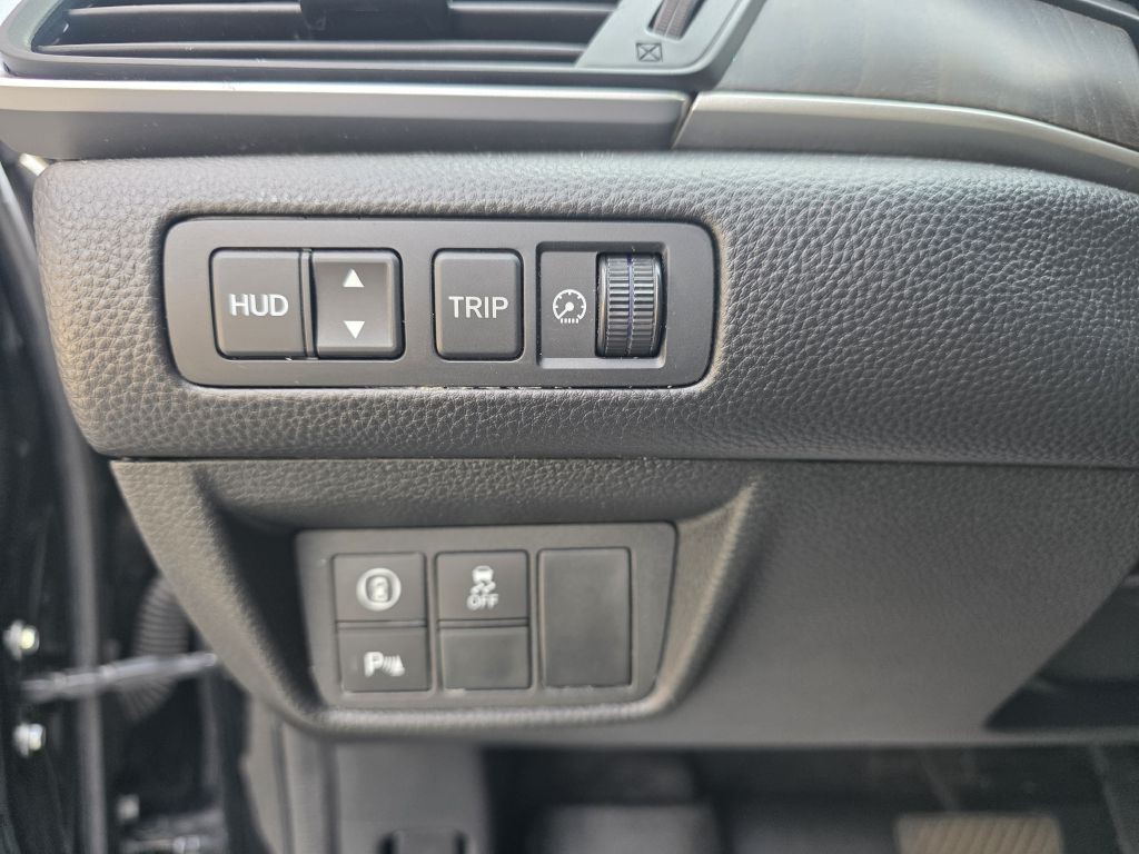 2018 Honda Accord Image 12