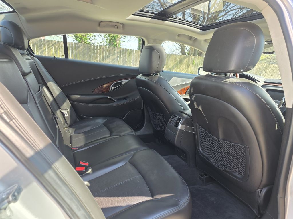 2013 Buick Lacrosse Image 9