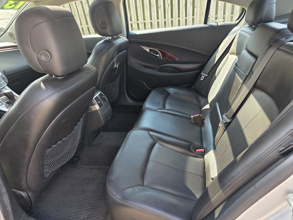 2013 Buick Lacrosse Image 12