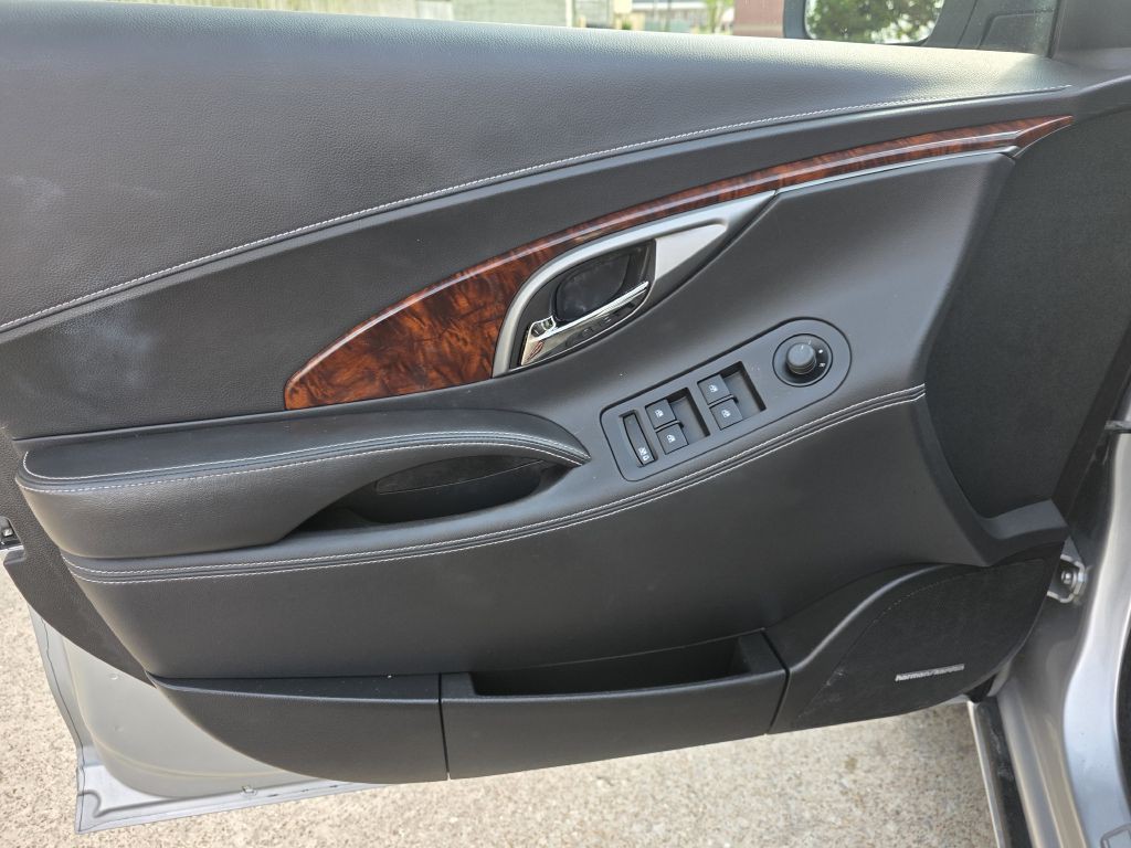 2013 Buick Lacrosse Image 14