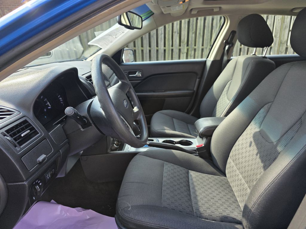 2011 Ford Fusion Image 10