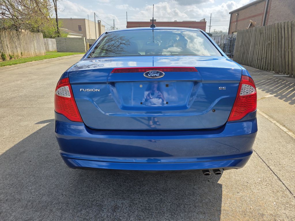 2011 Ford Fusion Image 17