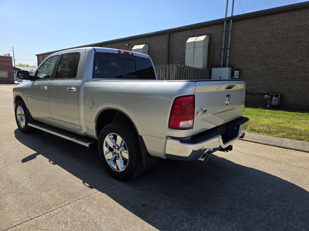 2017 RAM 1500 Image 3