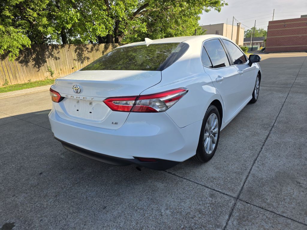 2019 Toyota Camry Image 5