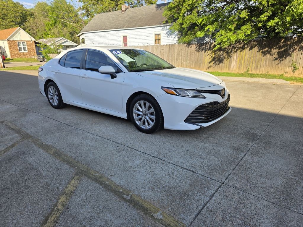 2019 Toyota Camry Image 7