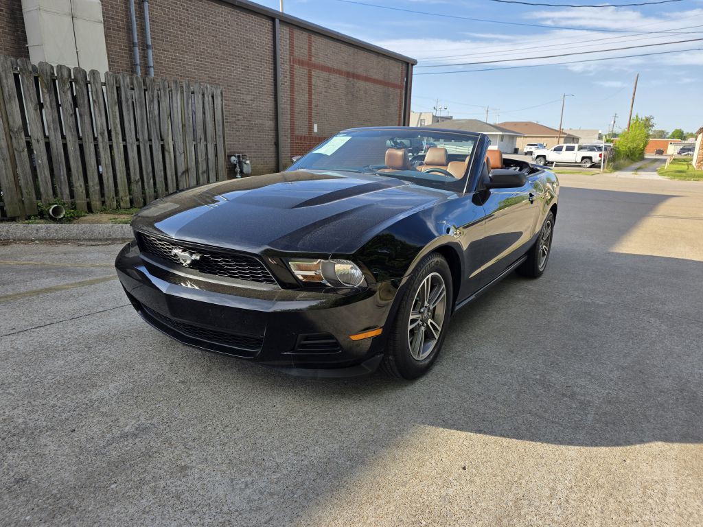 2011 Ford Mustang Image 1