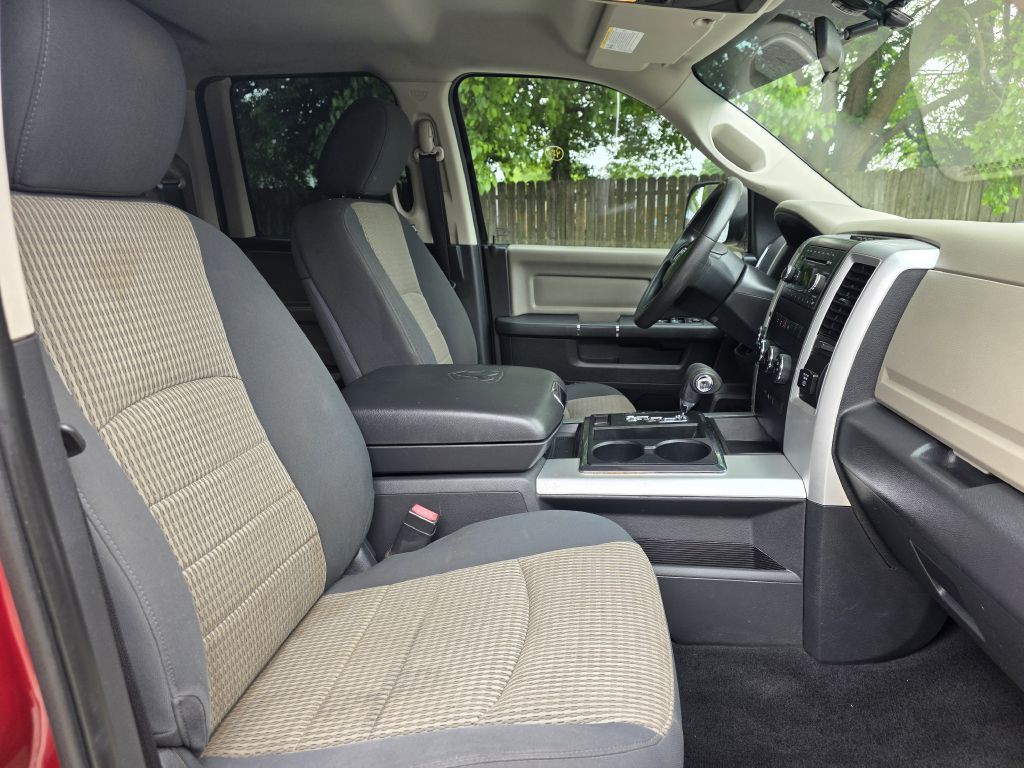 2012 Dodge Ram 1500 Image 12