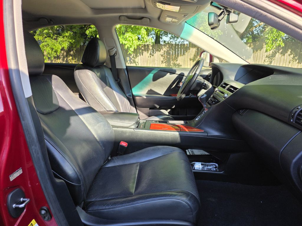 2012 Lexus RX Image 18