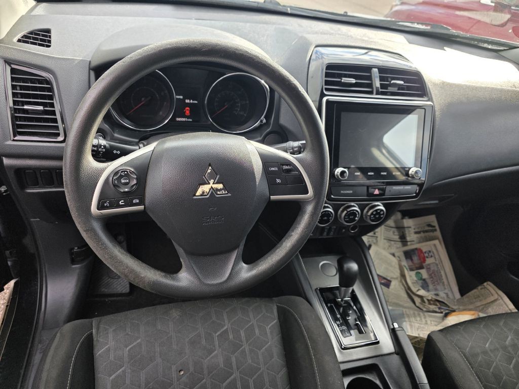 2020 Mitsubishi Outlander Image 8