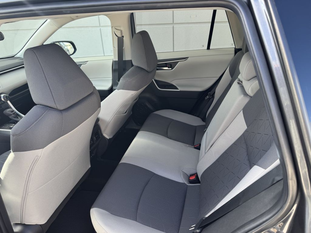 2023 Toyota Rav4 Image 2