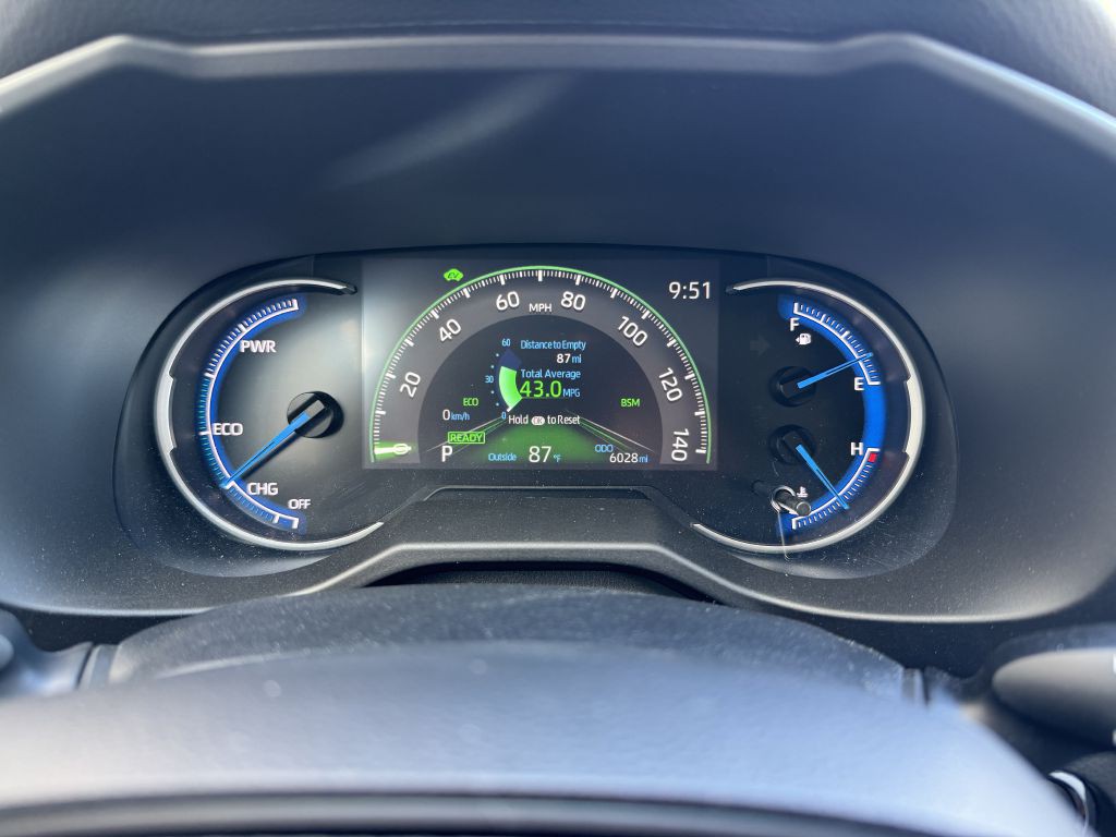 2023 Toyota Rav4 Image 4