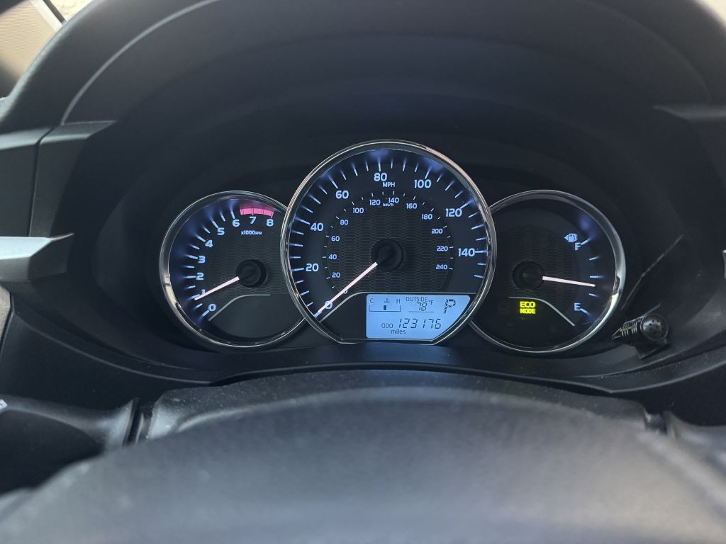 2014 Toyota Corolla Image 3
