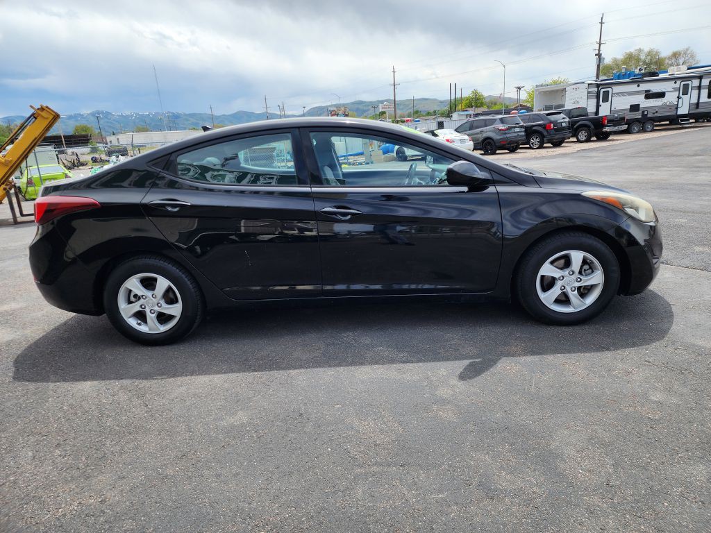 2014 Hyundai Elantra Image 4